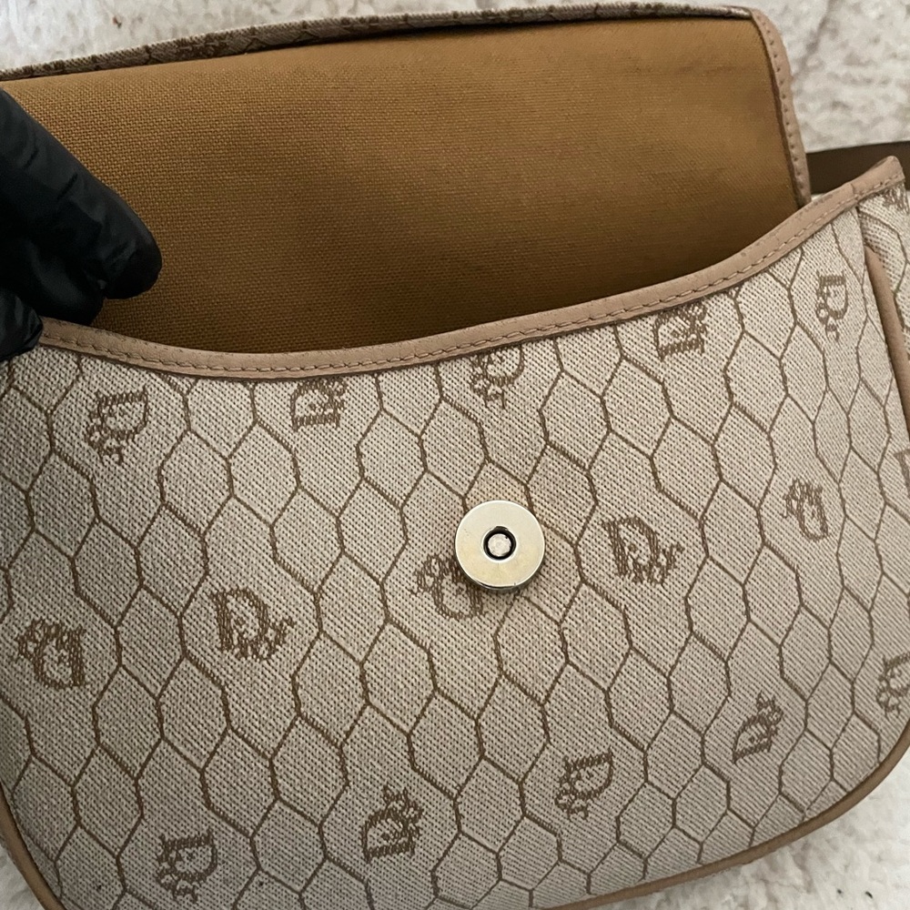 Vintage Dior canvas crossbody bag - Picture 7 of 12